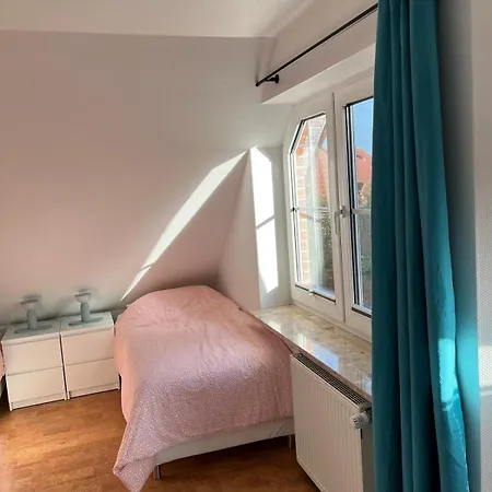 Ruhig Gelegenes Mit Kamin
